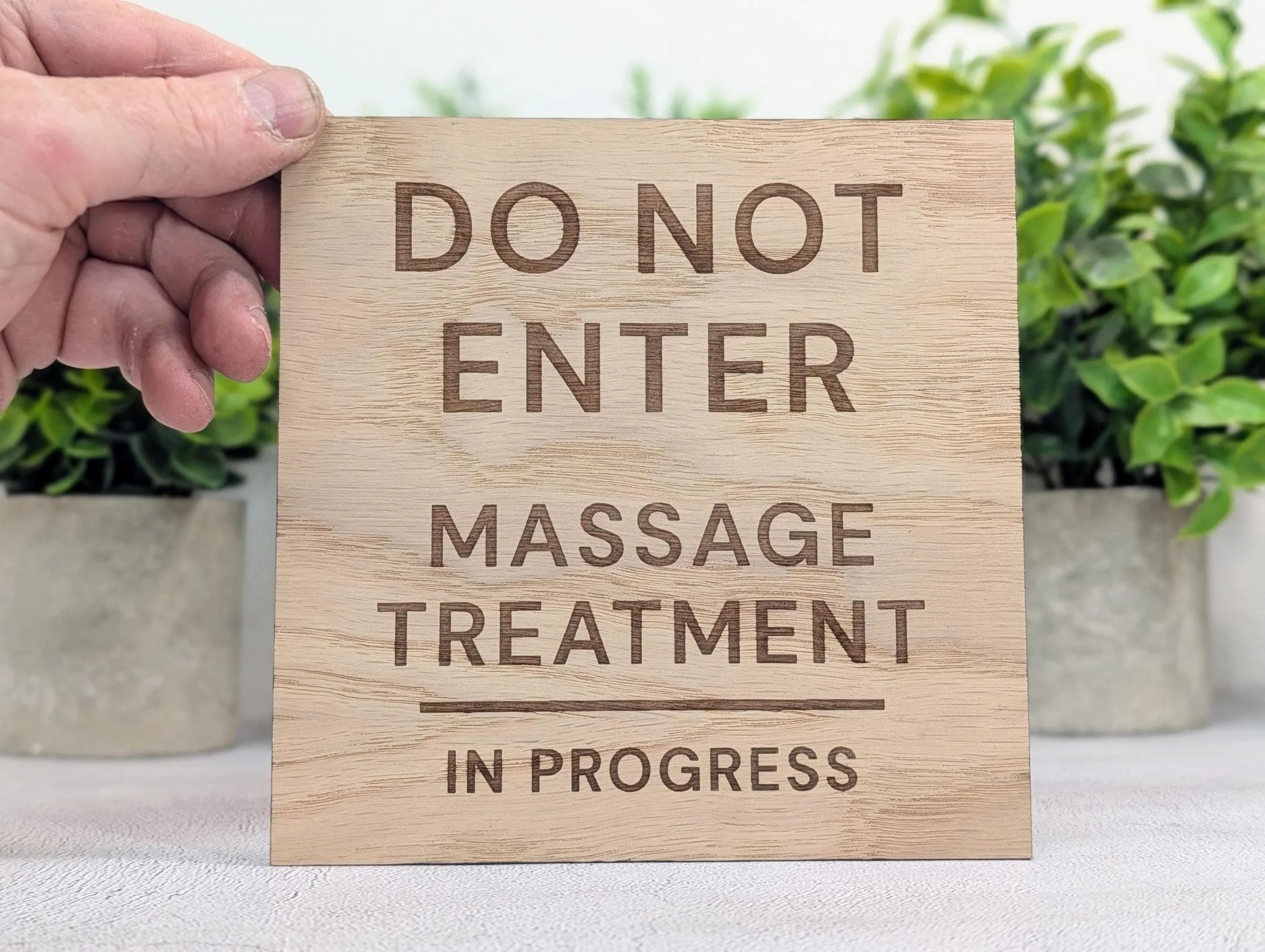 Wooden Door Hangers for Hotels & Businesses